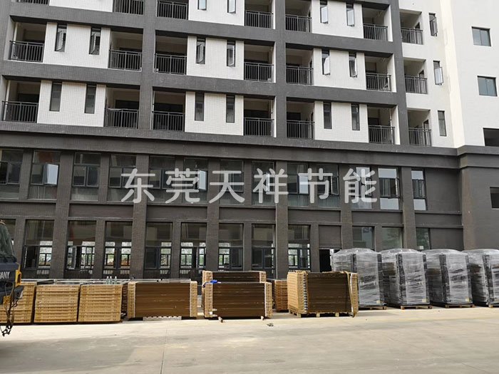 工廠宿舍空氣能太陽能熱水工程 工廠宿舍空氣能太陽能熱水工程