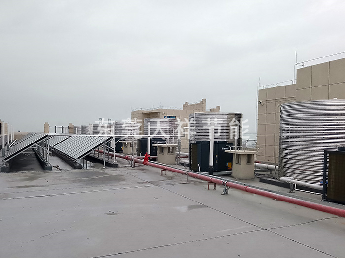 東莞創(chuàng)群精密機(jī)械宿舍樓太陽能聯(lián)合空氣能熱泵熱水工程 東莞創(chuàng)群精密機(jī)械宿舍樓太陽能聯(lián)合空氣能熱泵熱水工程